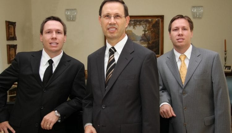 carlos-wizard-e-filhos
