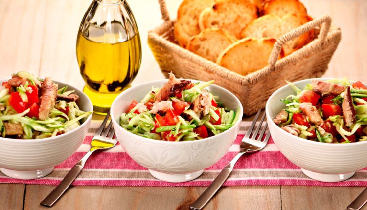 salada-de-abobrinha-com-sardinha-desktop