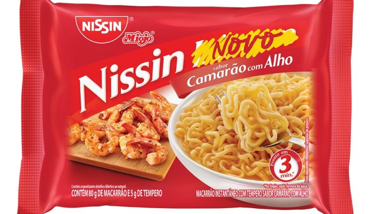 nissin-lamen-camarao-alho
